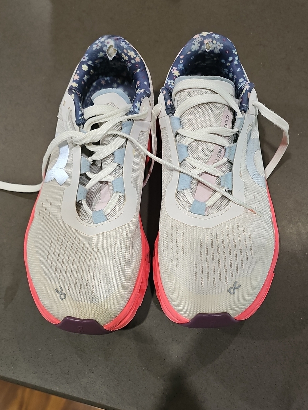 FP Movement x  On Cloudmonster Collab Sneakers-color Oyster/Lotus